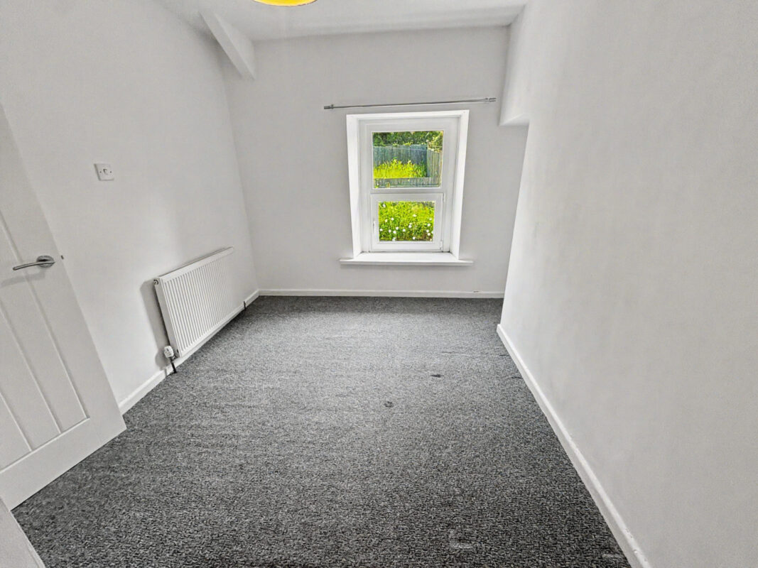 Blaen-y-Cwm Terrace, Tynewydd, Treherbert,   CF42 5ND