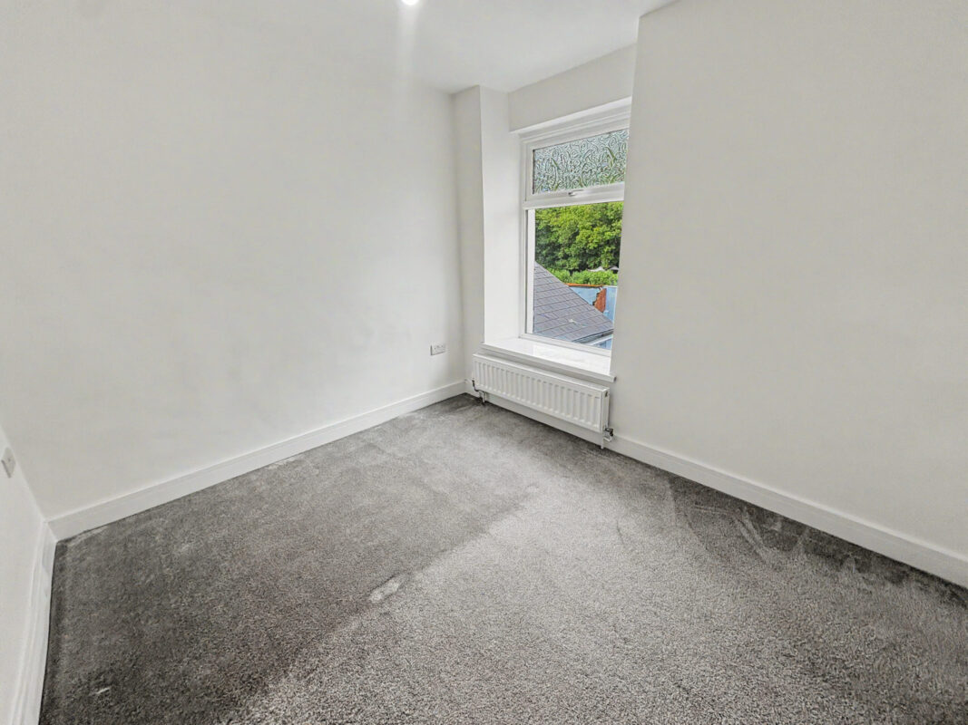 Eileen Place, Treherbert,  CF42 5BU