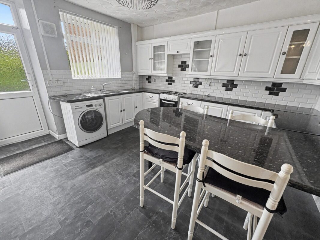 Brynhyfryd, Tylorstown,  CF43 3AR