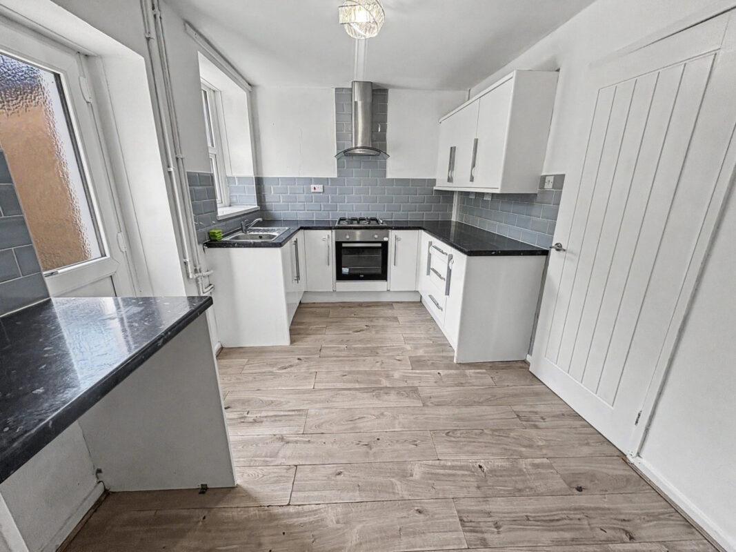 Blaen-y-Cwm Terrace, Tynewydd, Treherbert,   CF42 5ND