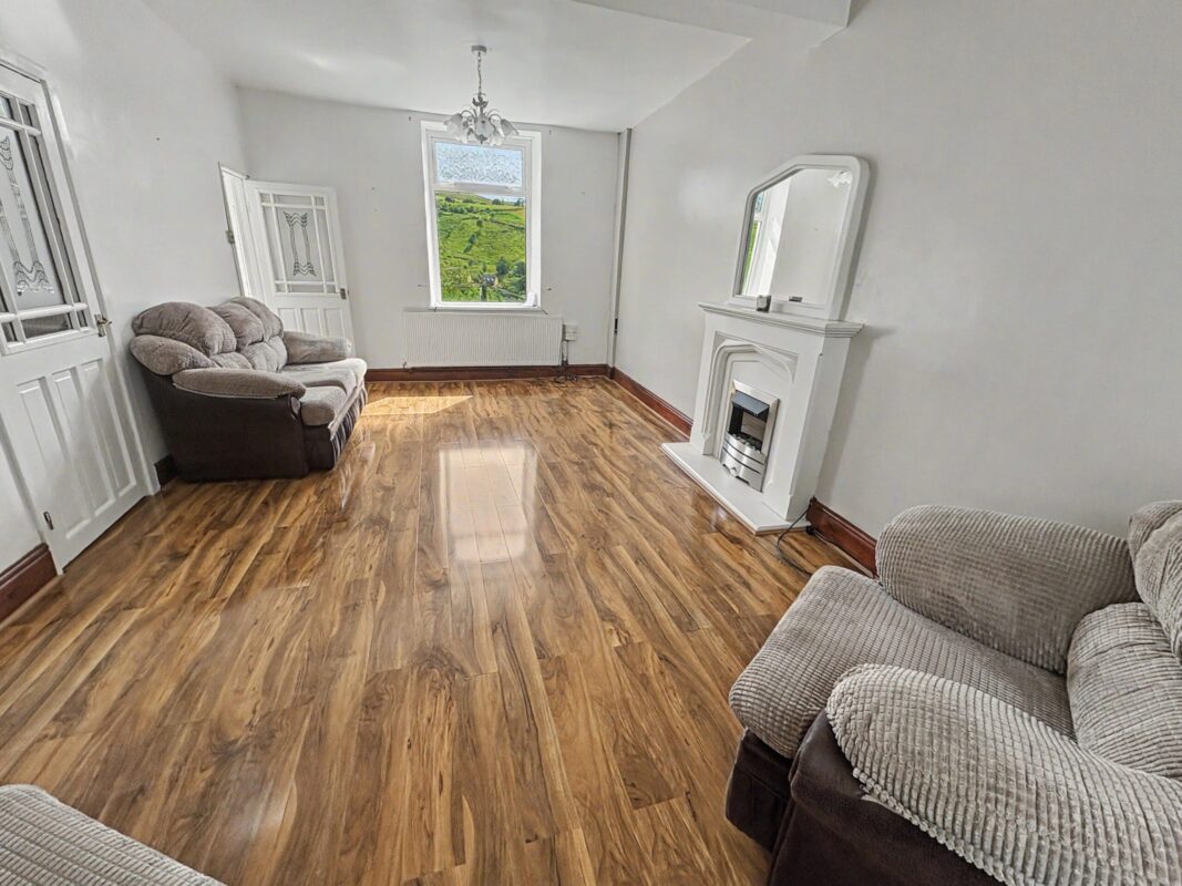 Brynhyfryd, Tylorstown,  CF43 3AR
