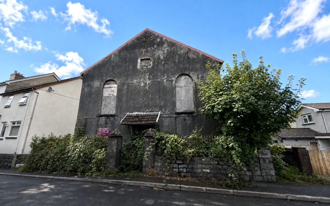 Chapel at Primrose Cottages, Hirwaun, Aberdare, CF44 9TP
