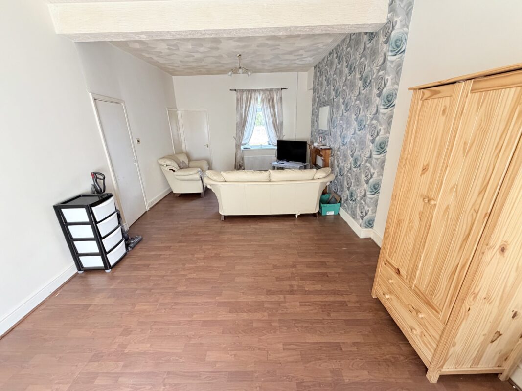 Robert Street, Ynysybwl, Pontypridd,  CF37 3DU