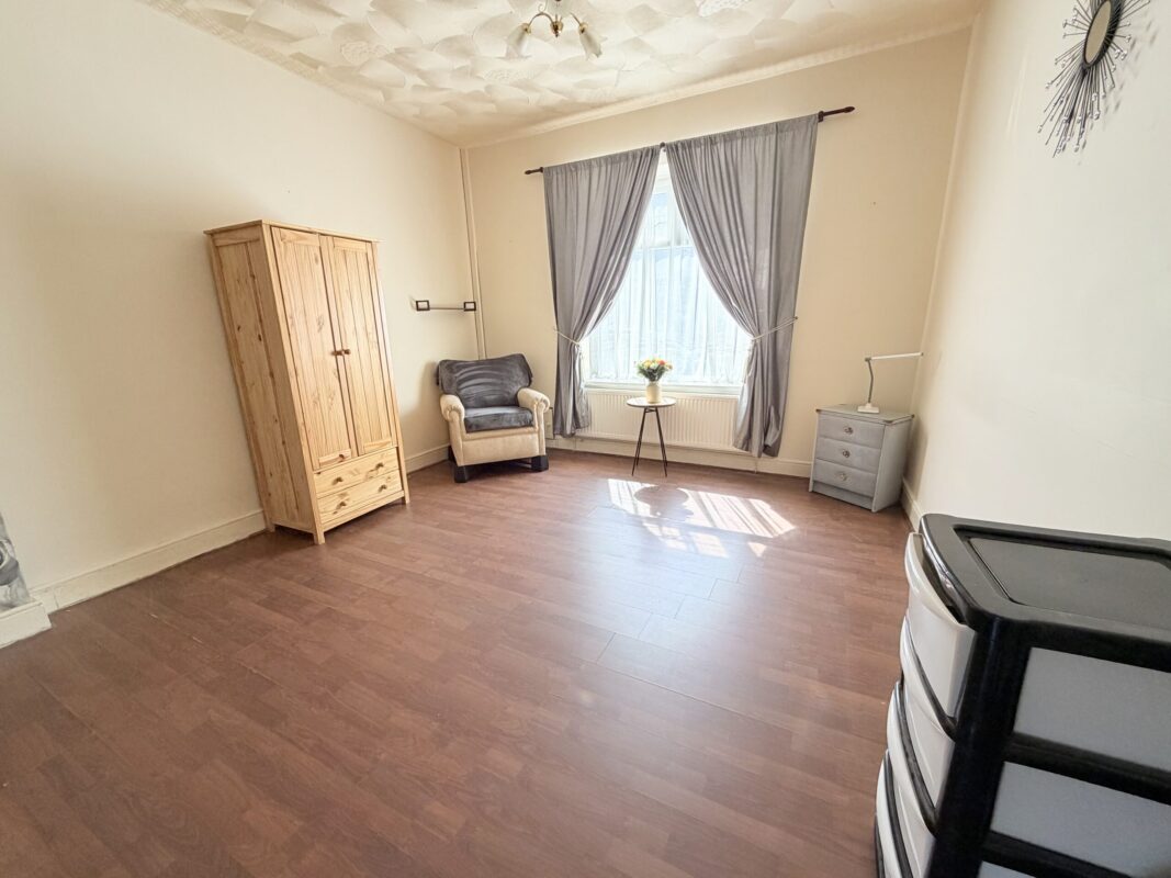 Robert Street, Ynysybwl, Pontypridd,  CF37 3DU