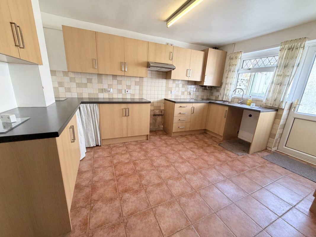 Catherine Street, Aberdare,  CF44 7LU